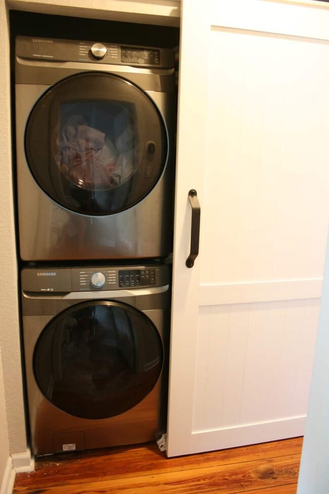 Building Photo - 800 Prospect Ave