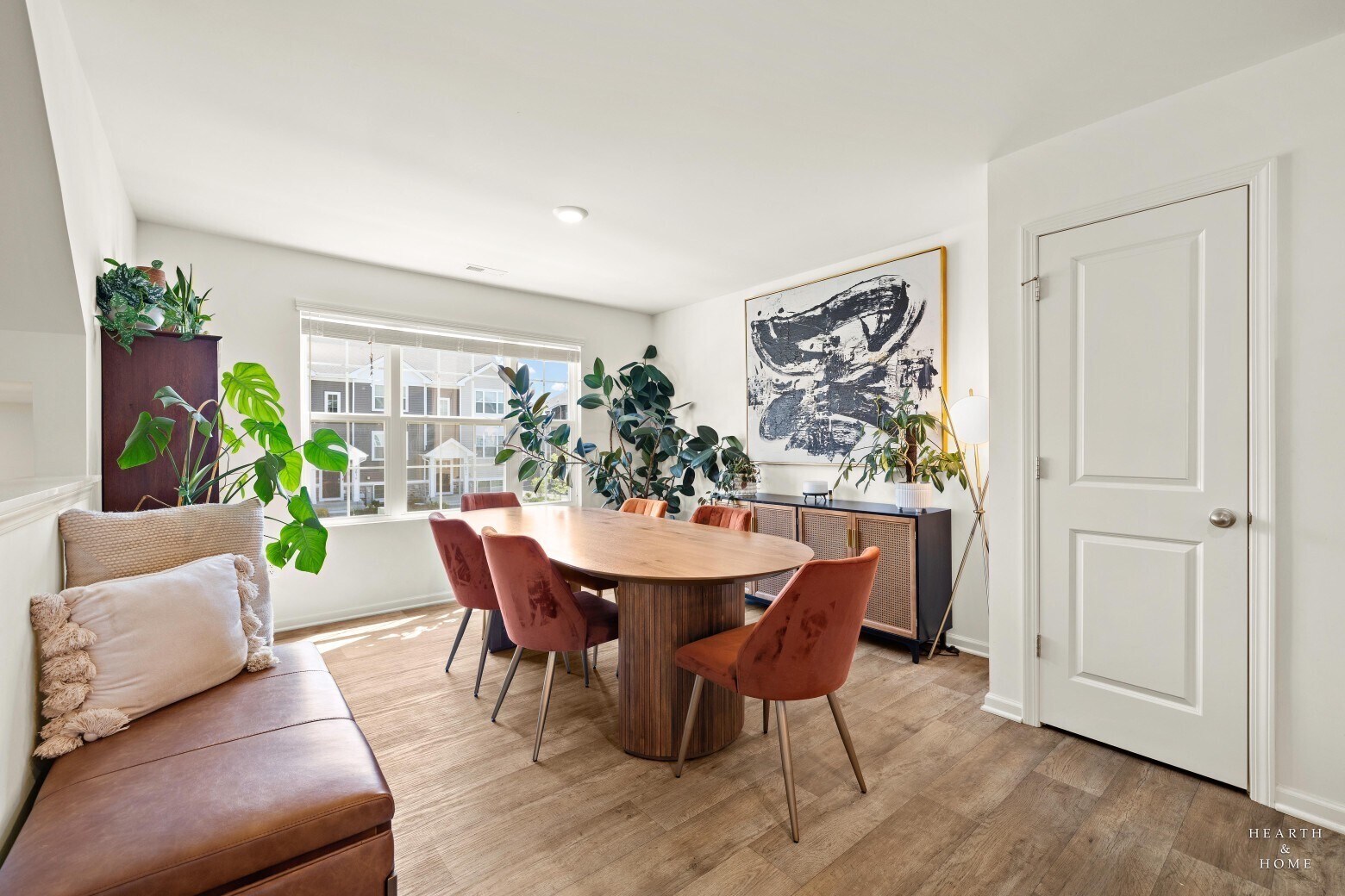 Dining Furnished View 1 - 6550 Linden Trl