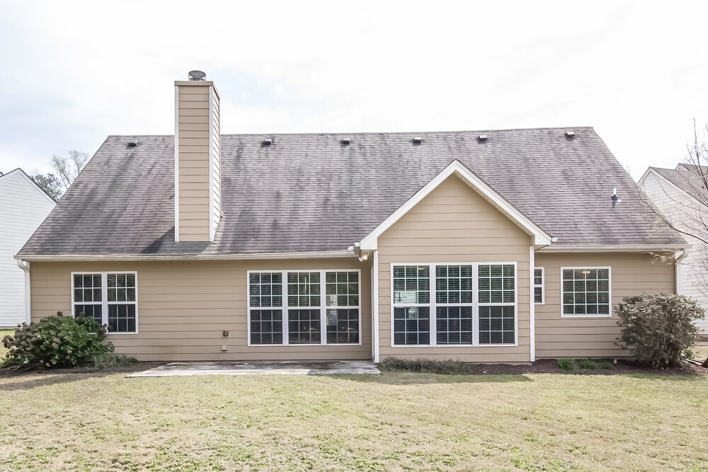 Building Photo - 4050 Grandover Dr NE