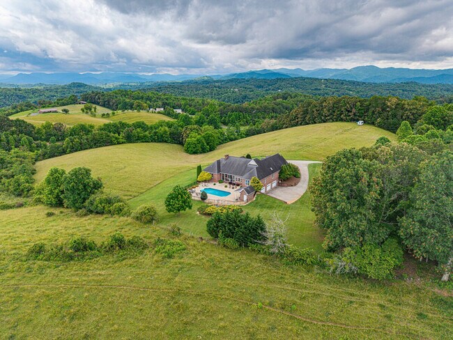 Building Photo - 500 Tillery Br Rd