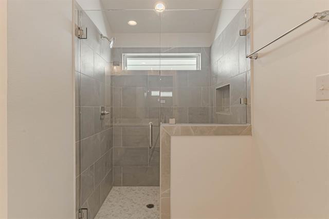 Building Photo - 312 Sunset Ln