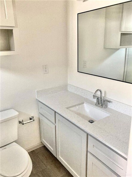 Building Photo - 7814 N 58th St