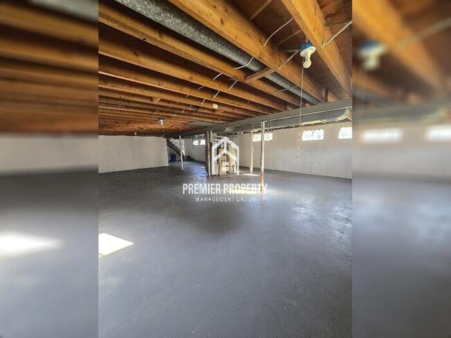 Building Photo - 610 Mullanphy Ln