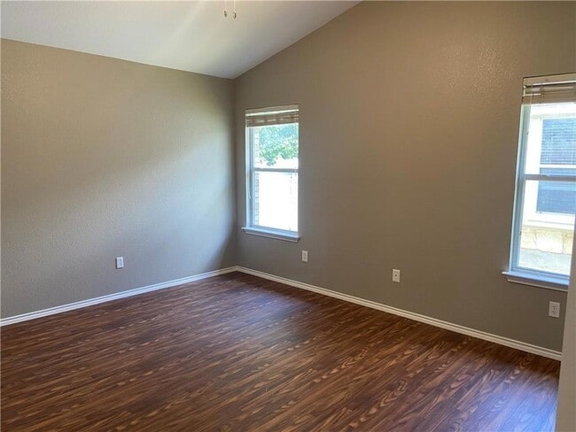 Building Photo - 1513 Big Bend Dr
