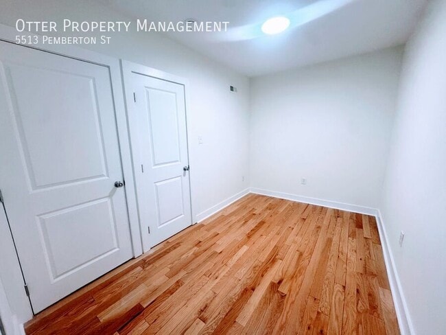 Building Photo - 5513 Pemberton St