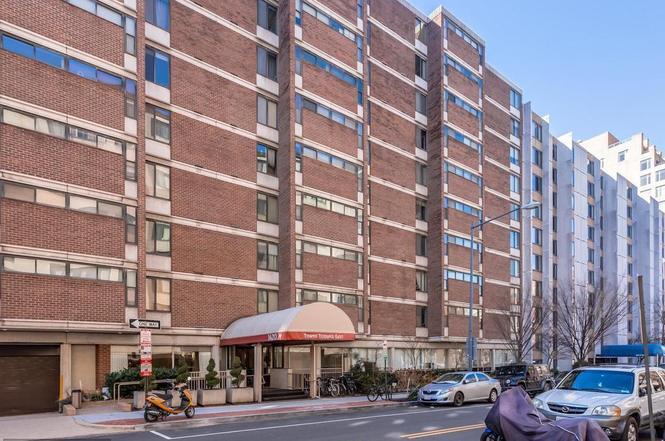 Front of the building - 1420 N St NW