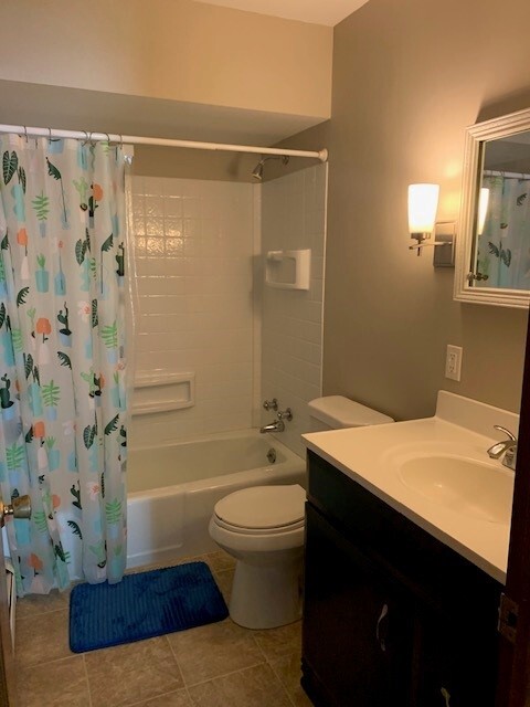 Bathroom - 1245 Cedarbrook Ct