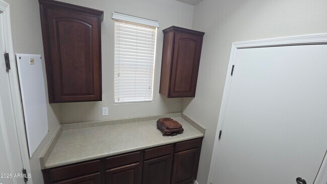 Building Photo - 6771 W Miner Trail