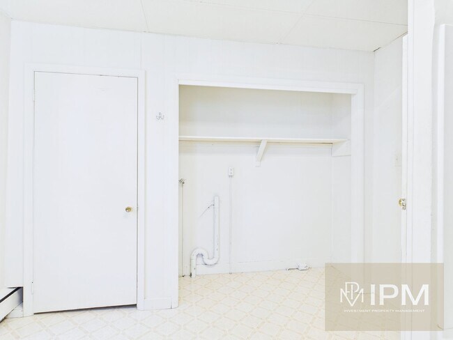 Building Photo - Cozy 3 Bedroom, 1 Bath Home in Spring Grov...