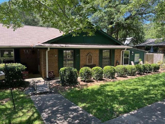 Building Photo - 138 Manning Rd SW