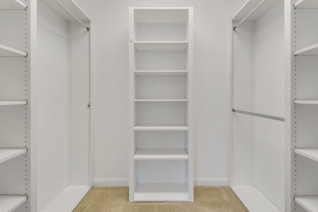 Building Photo - 468 Capistrano Dr