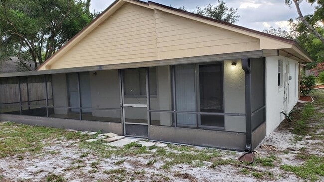Building Photo - 1311 Alfonso Cir