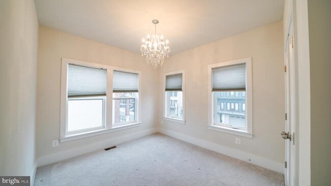 Building Photo - 43057 Pony Truck Terrace