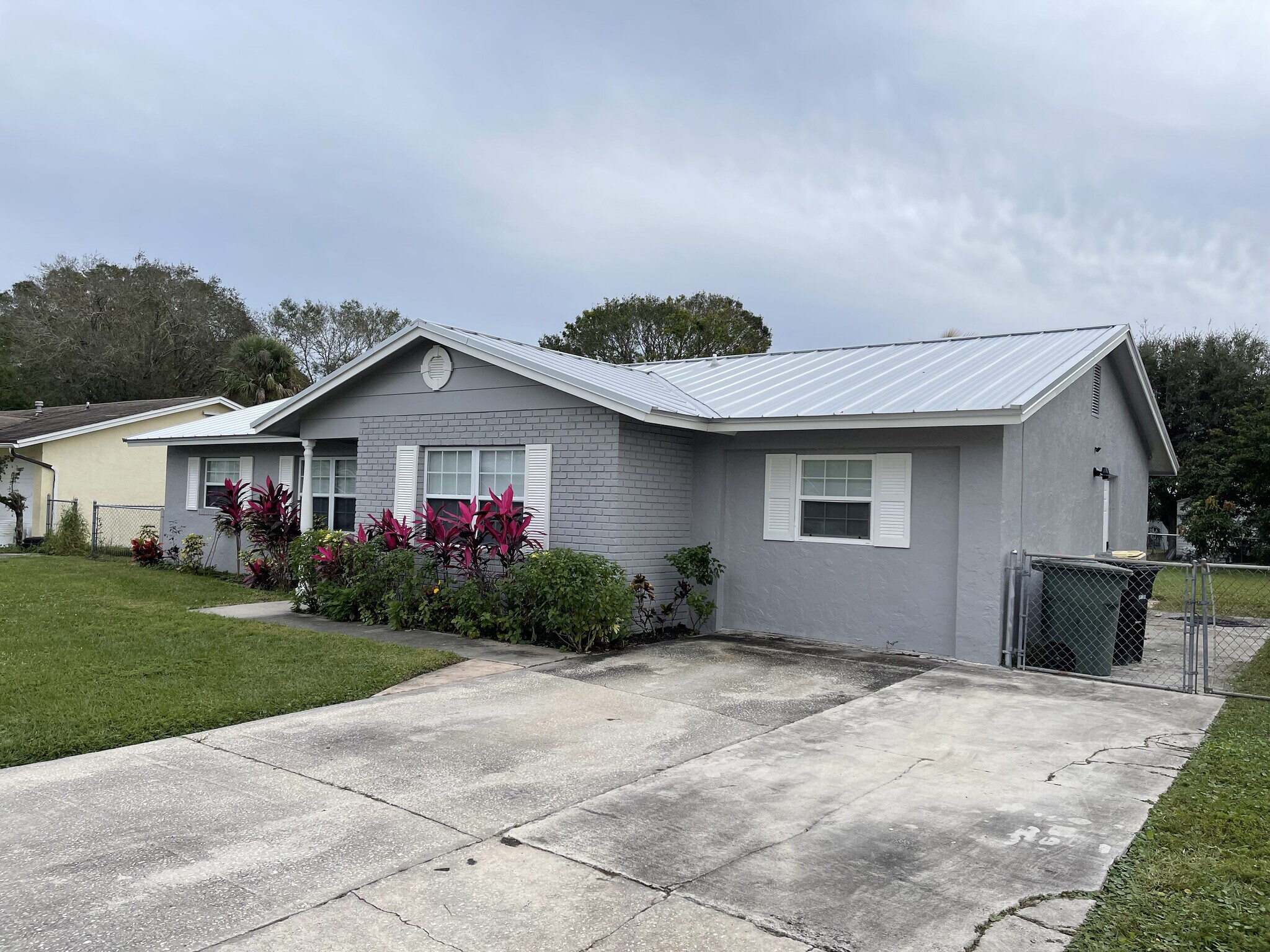 Building Photo - 3211 Jersey Ct