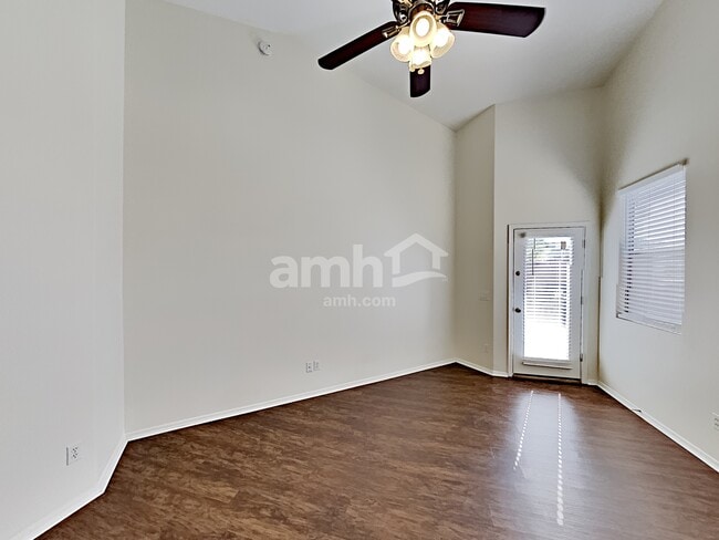 Building Photo - 10253 E Jerome Ave