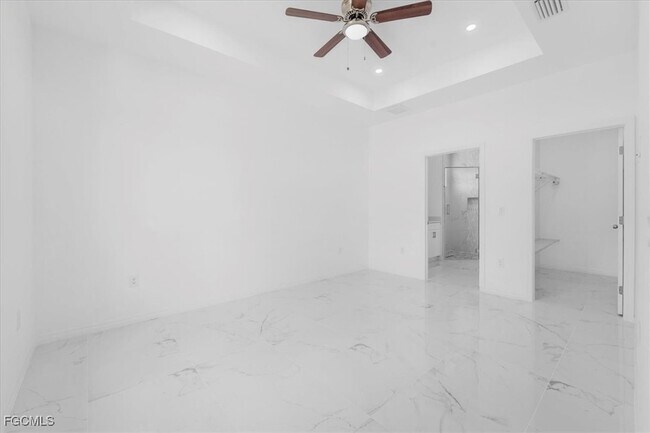 Building Photo - 1508 Hibiscus Ave