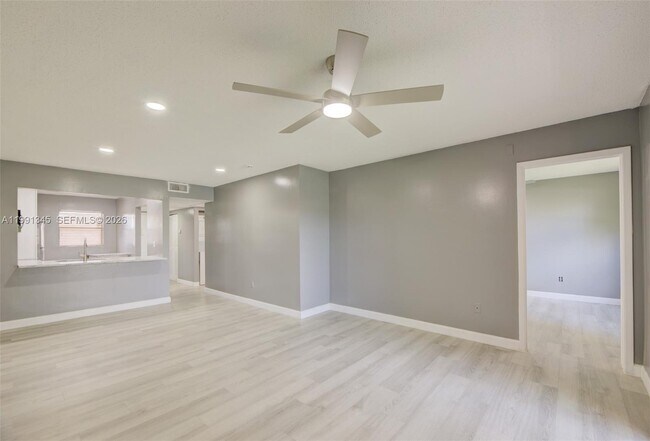 Building Photo - 851 NE 209th Terrace