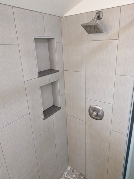 Building Photo - 291 Kaiola Pl