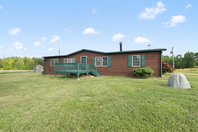 Building Photo - 674 Mount Olivet Church Rd