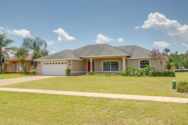 Primary Photo - Leesburg 3/2 with Split Bedroom and Covere...