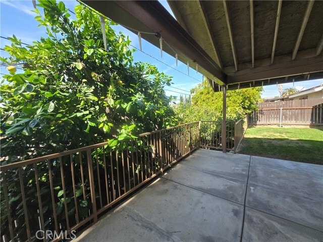 Building Photo - 3913 S Hackley Ave