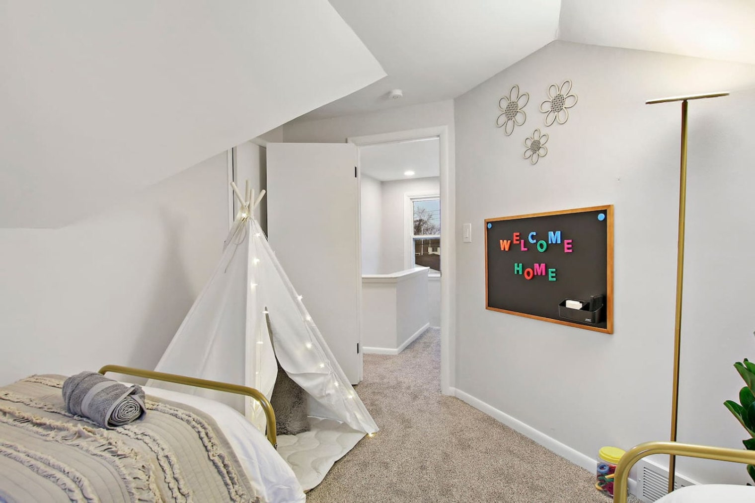 Building Photo - 1104 Elizabeth St