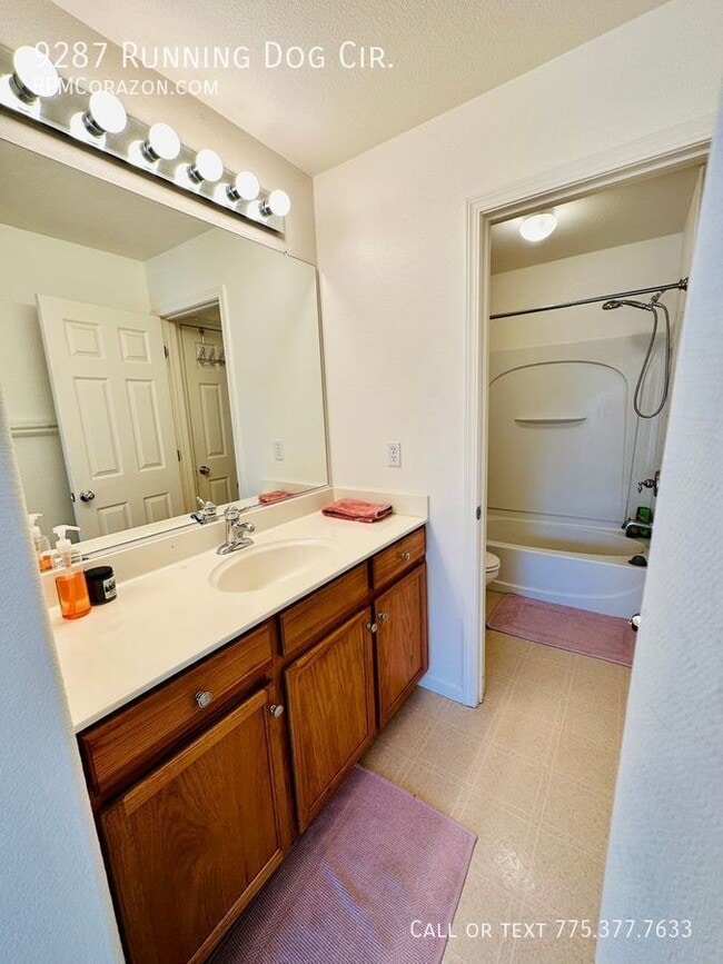 Building Photo - 9287 Running Dog Cir