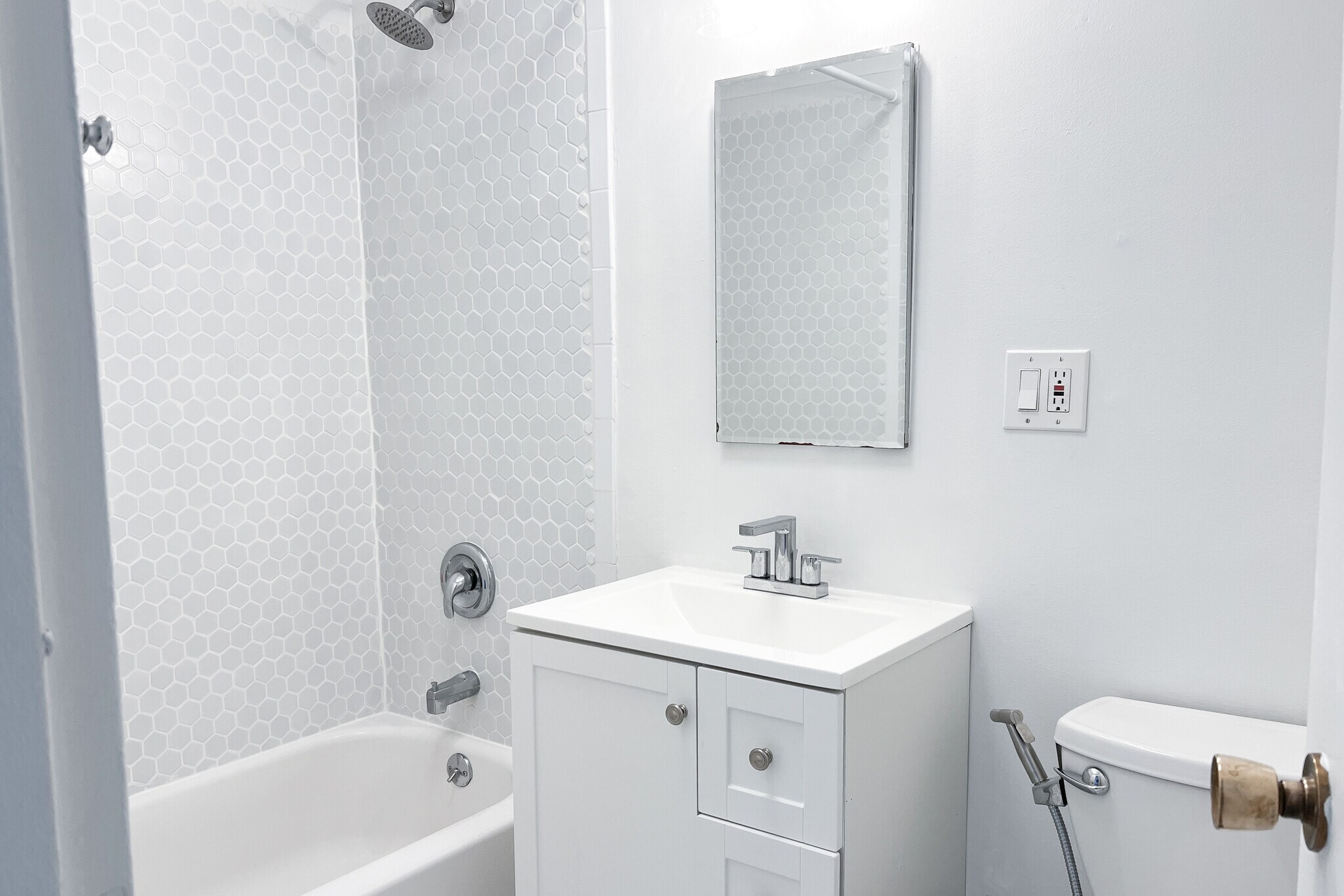 Bathroom - 6301 N Sheridan Rd