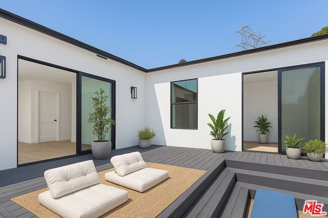 Building Photo - 2930 Spaulding Ave