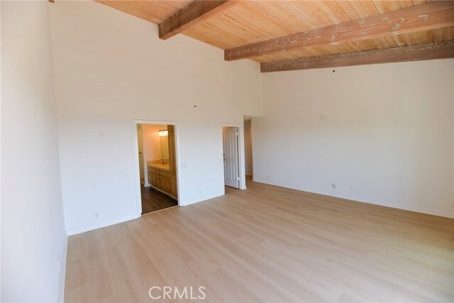 Building Photo - 2242 Avenida Salvador