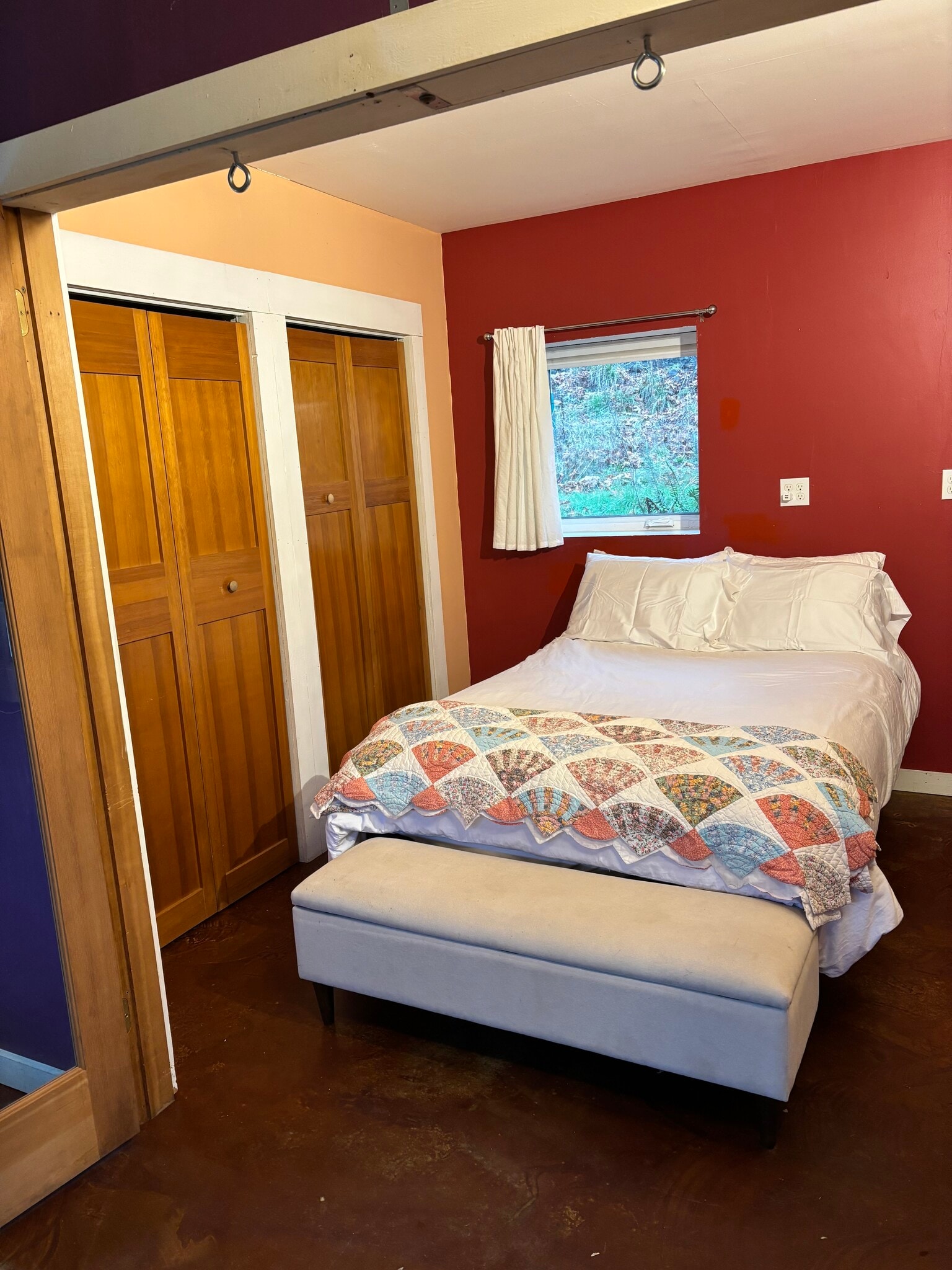 Building Photo - 2745 SE Bloomfield Rd