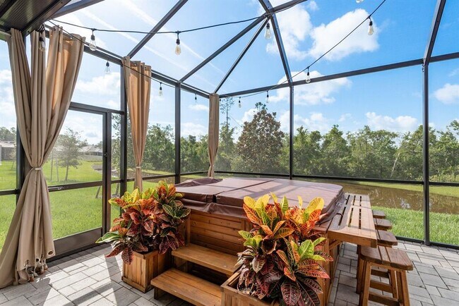 Building Photo - 17026 Shell Bay Dr