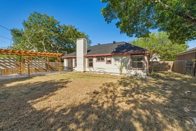 Building Photo - 12501 Fallen Tower Ln