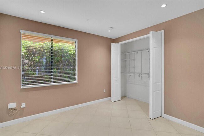 Building Photo - 18861 SW 77th Ct