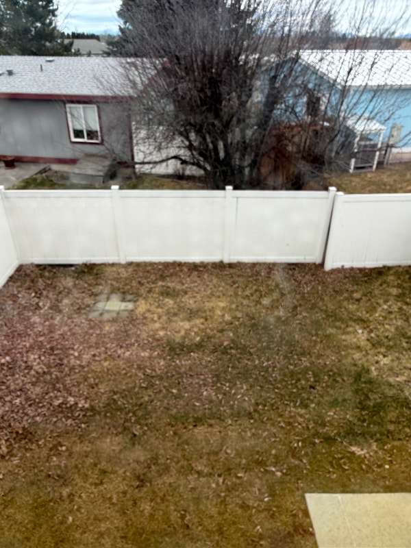 Building Photo - 1979 Greatview Dr