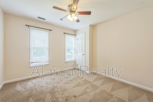 Building Photo - 9647 Whitewood Trail