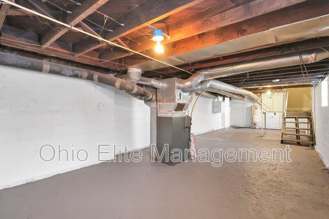 Building Photo - 775 S 17th St