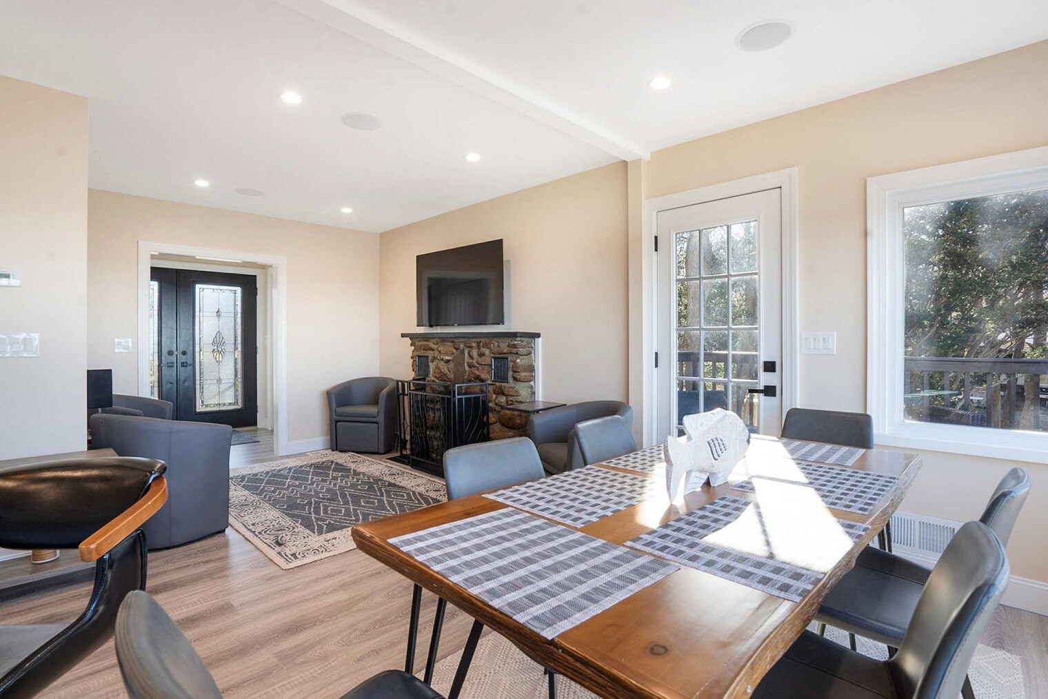 Building Photo - 54 Cliff Rd