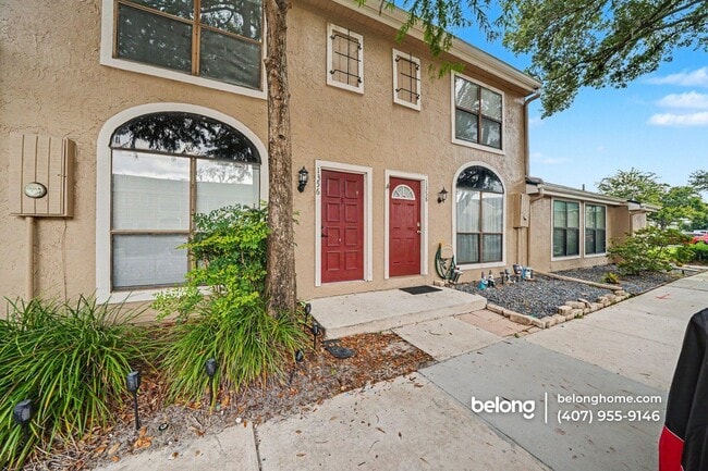 Building Photo - 1356 Casa Park Cir