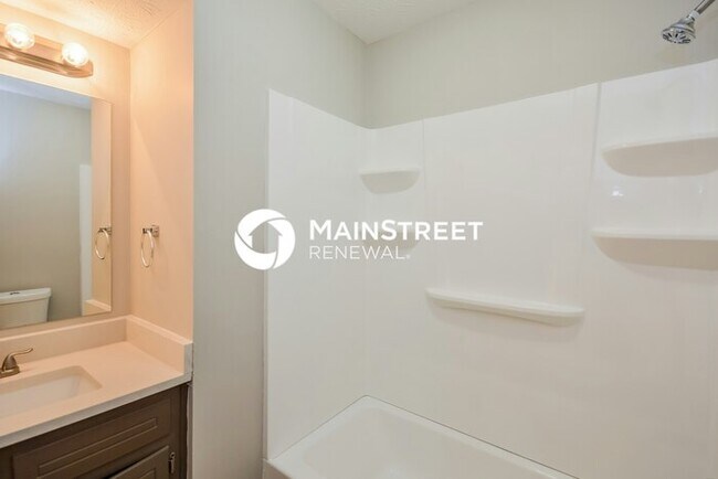 Building Photo - 3 Bedroom Pet-Friendly Home in Conyers, GA with Main Street Renewal
