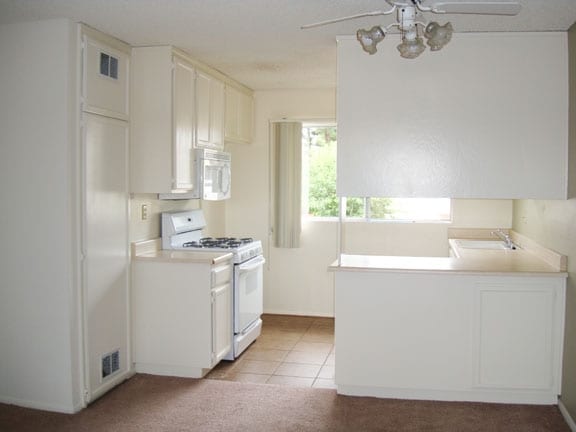 San Carlos Apartments - Chatsworth, CA | Apartment Finder