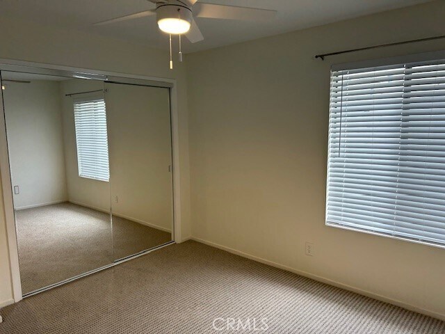 Building Photo - 1699 Longbranch Ave