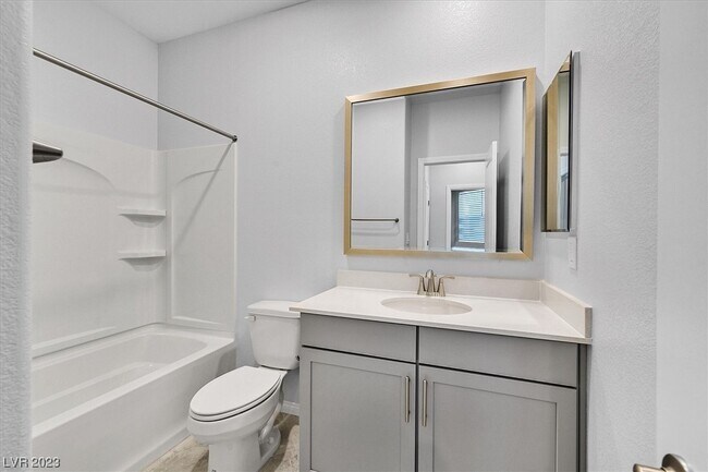 Building Photo - 2388 Bellinzona Pl