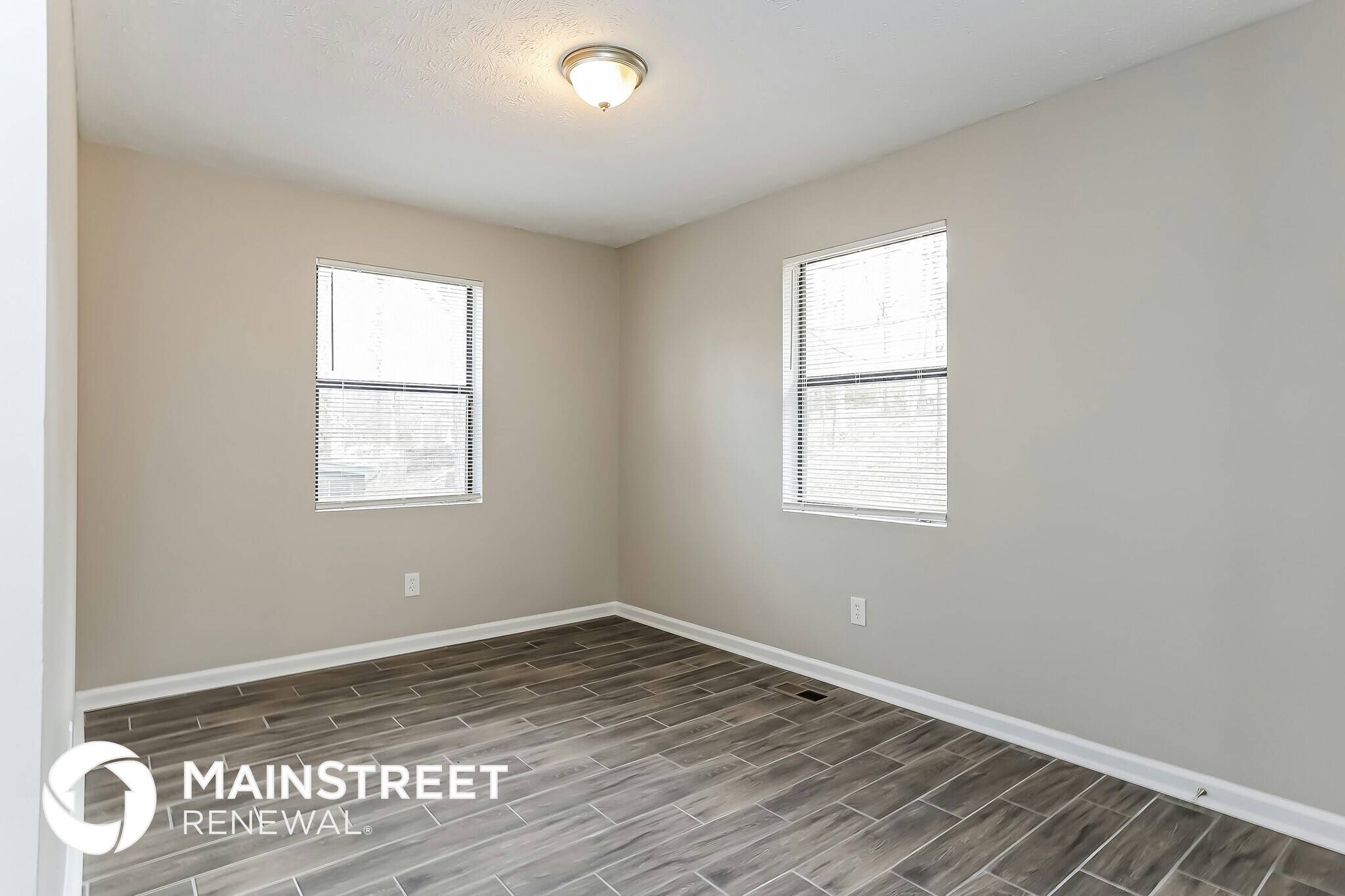 Building Photo - 8905 Daer Water Dr