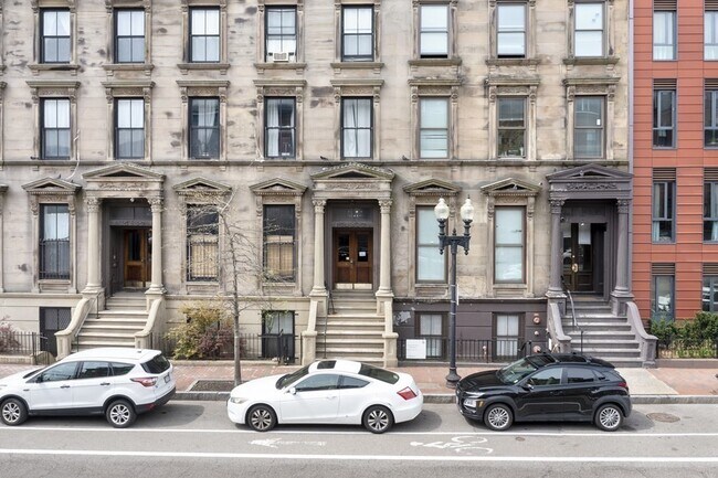 Primary Photo - 701 Massachusetts Ave