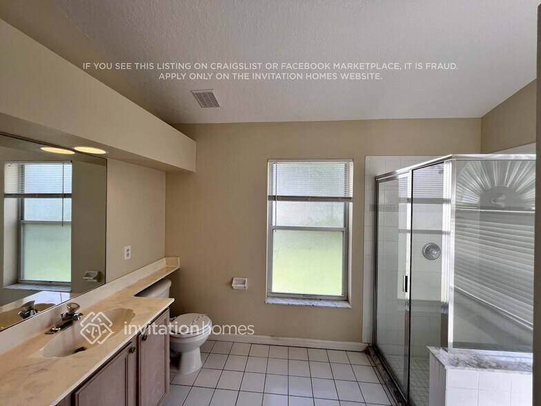 Building Photo - 1933 SW Lennox St