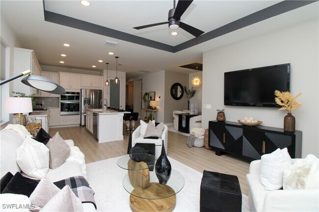 Building Photo - 8857 Oceana Wy