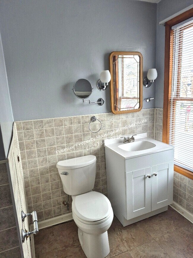 Building Photo - 399 New York Ave