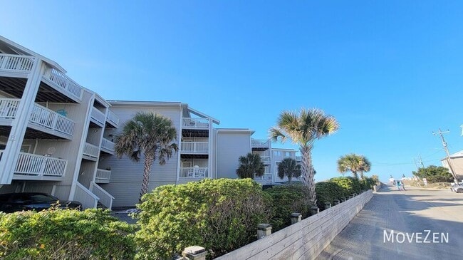 Building Photo - 1801 Canal Dr