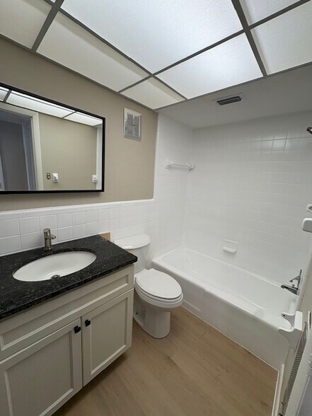 Building Photo - 149 New York Ave